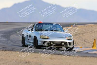 media/Jan-26-2025-SCCA SD (Sun) [[bcf61ed115]]/4-Women Novice/Session 3 (Turn 12/